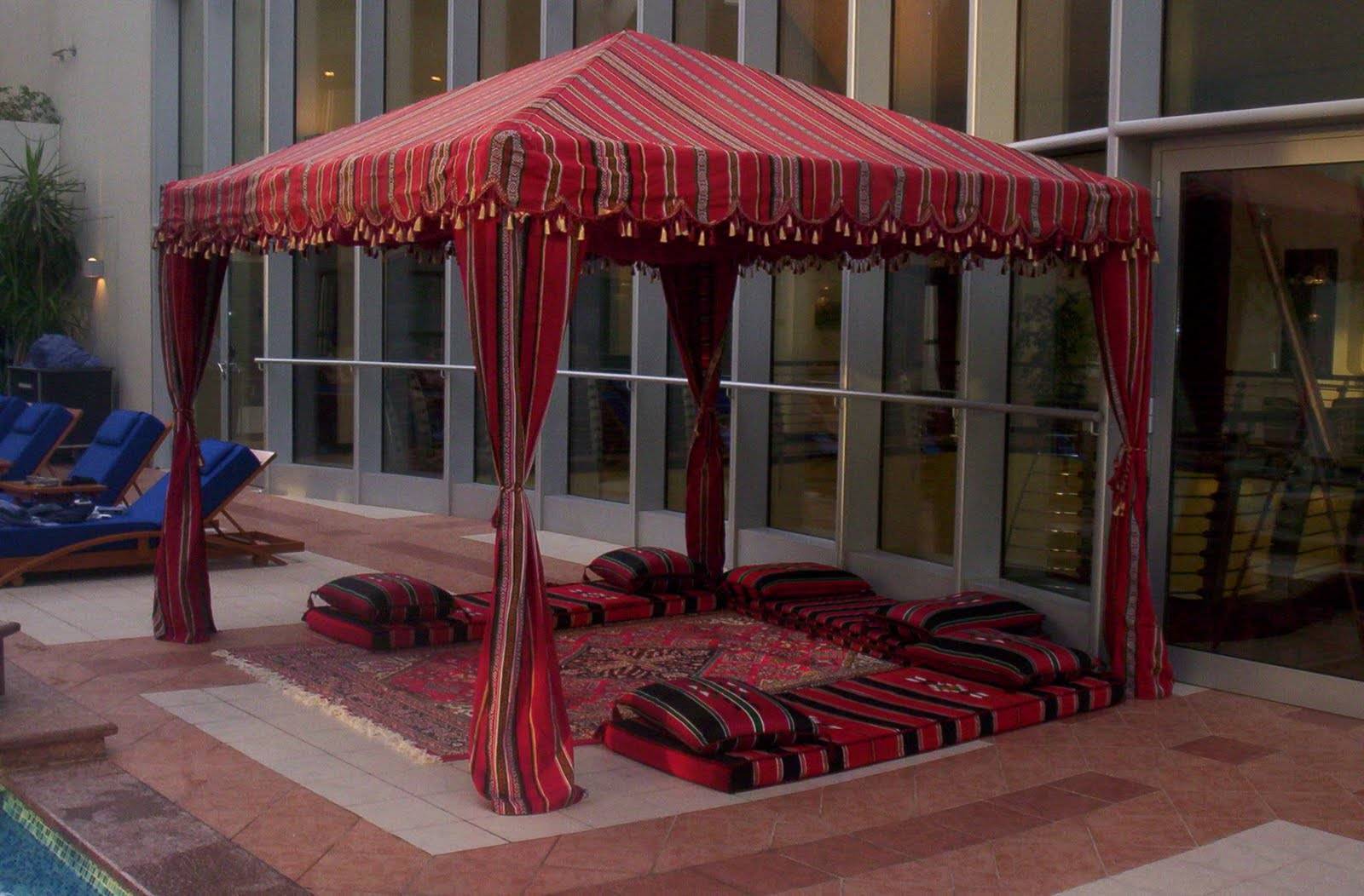 majlis tent